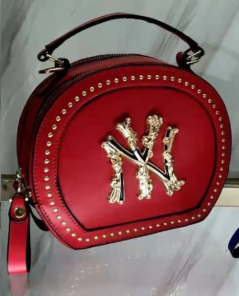 5828 - NY PURSE