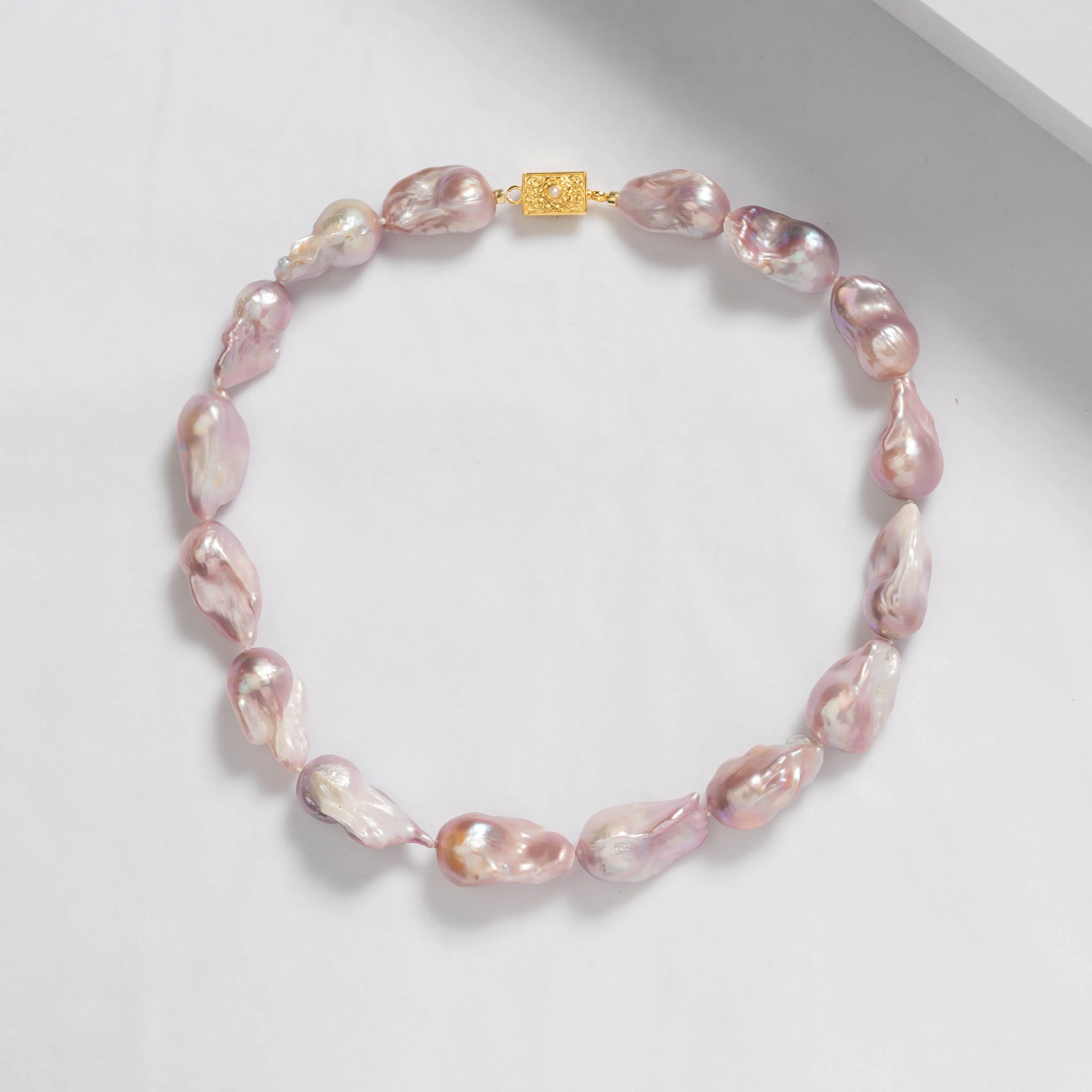 Baroque Pearl Necklace WN00507 | New Yorker