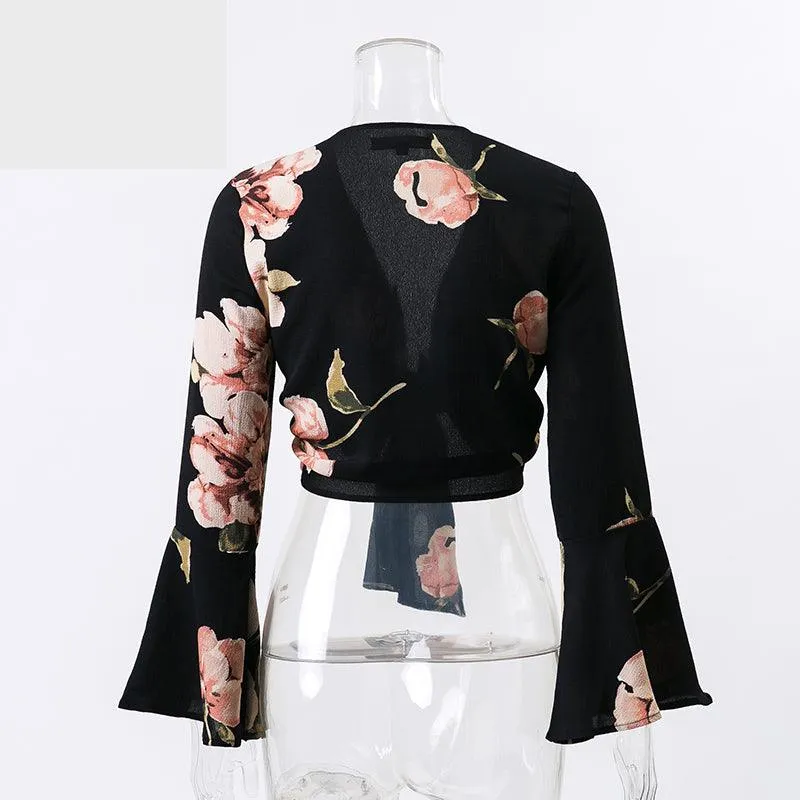 BLACK FLORAL CROPPED TOP WITH FLARE SLEEVE