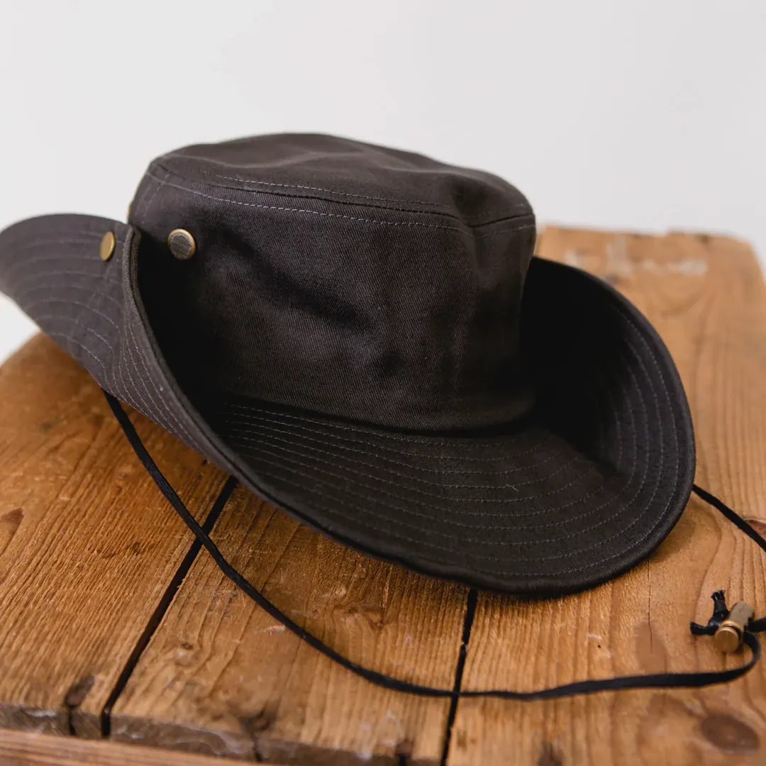 Broad Rim Hat