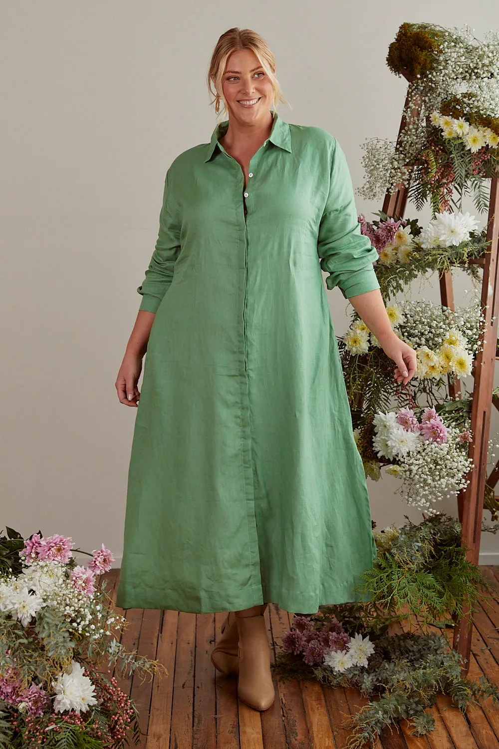 Gracie Long Sleeve Linen Dress in Jadesheen