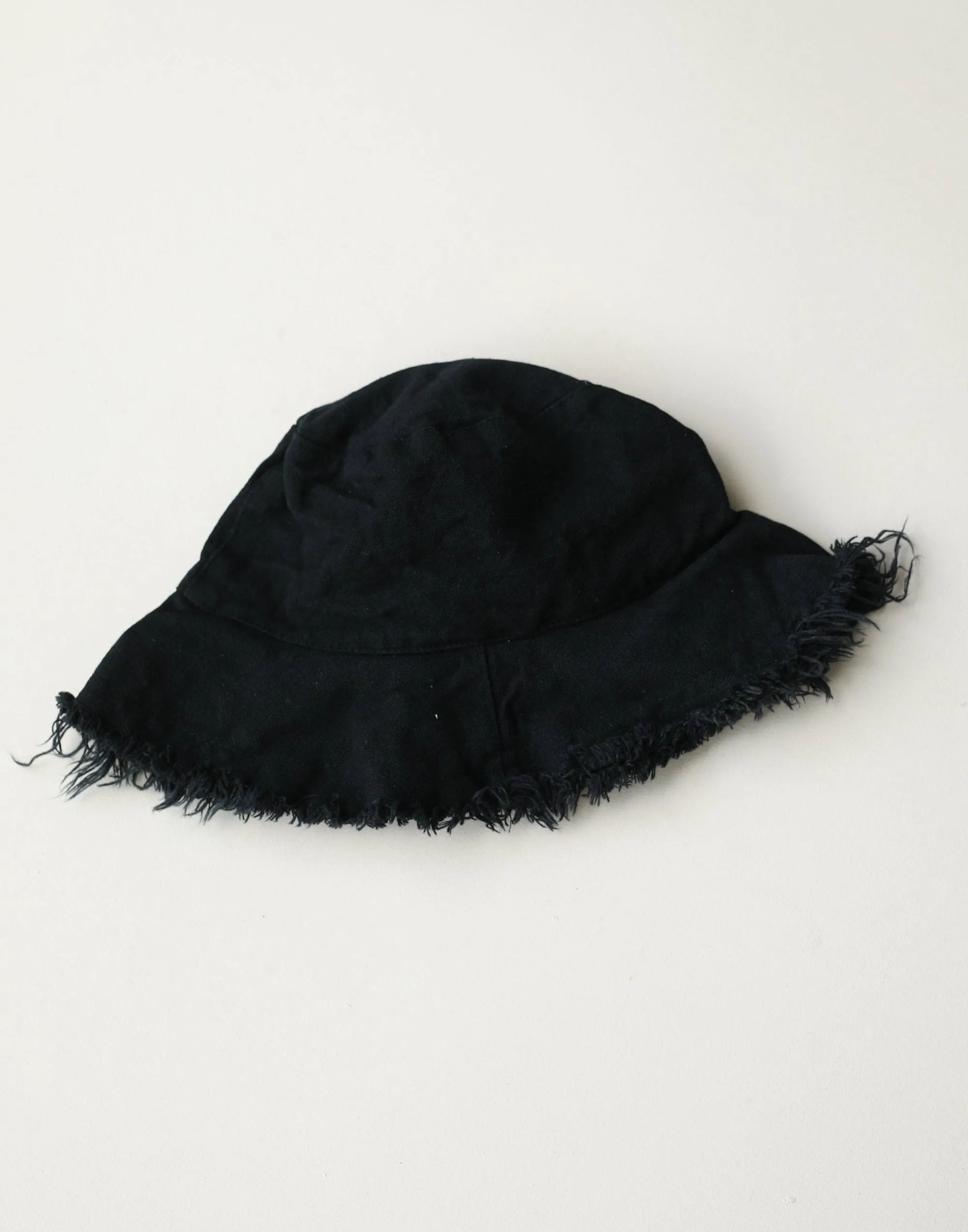 Leilani Bucket Hat (Black)