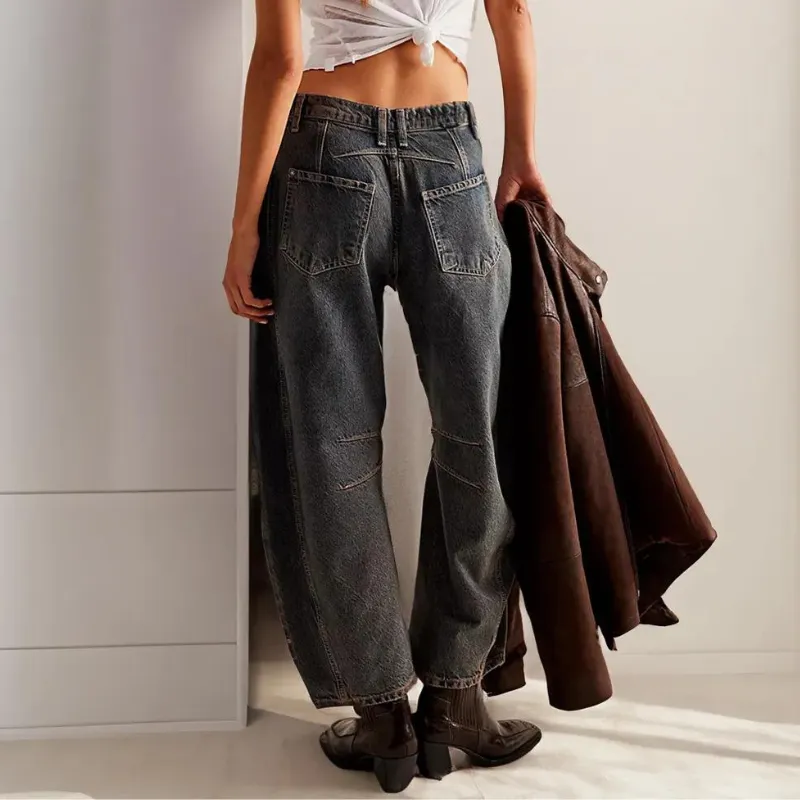 Mid Rise Barrel Jeans