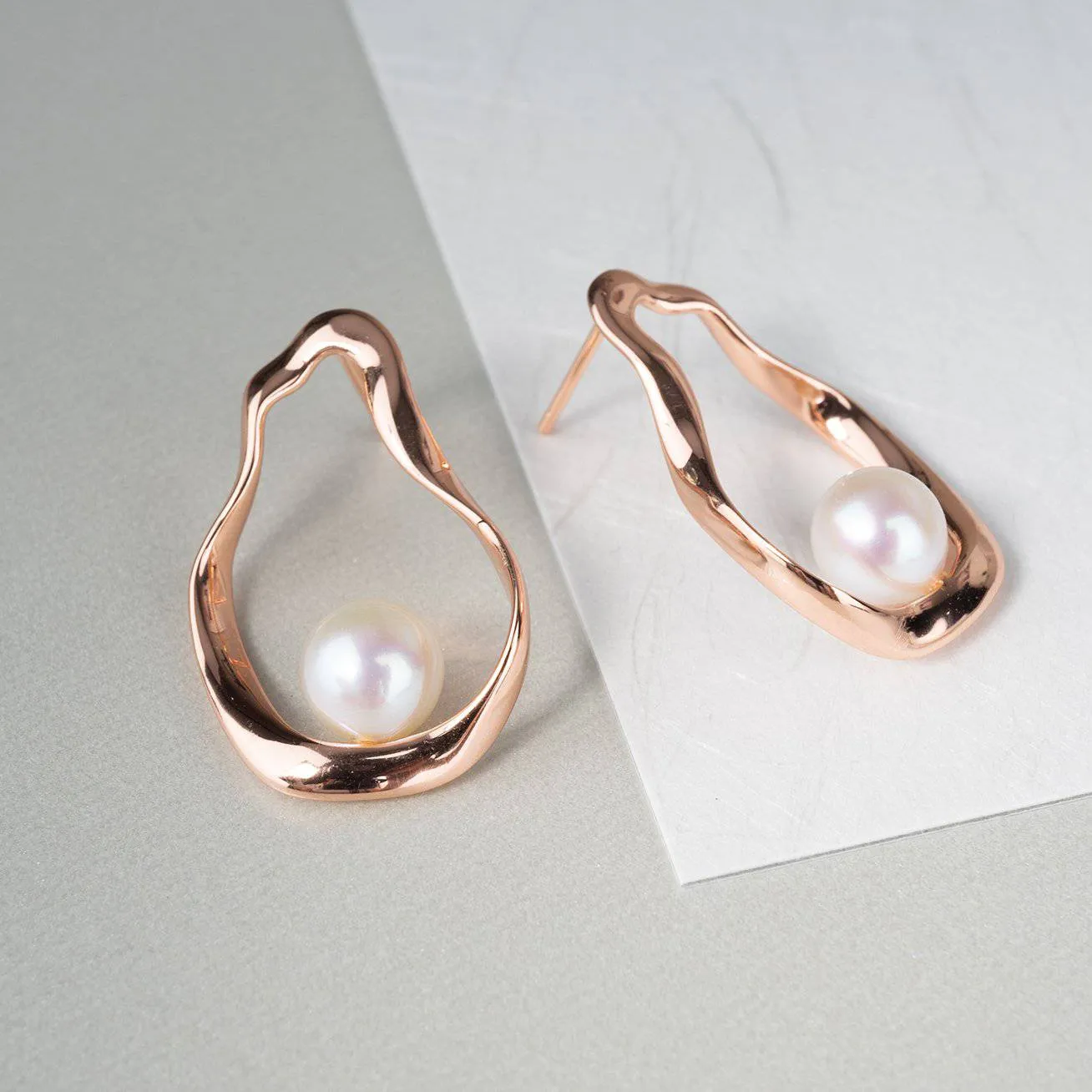 New Yorker Freshwater Pearl Earrings WE00150