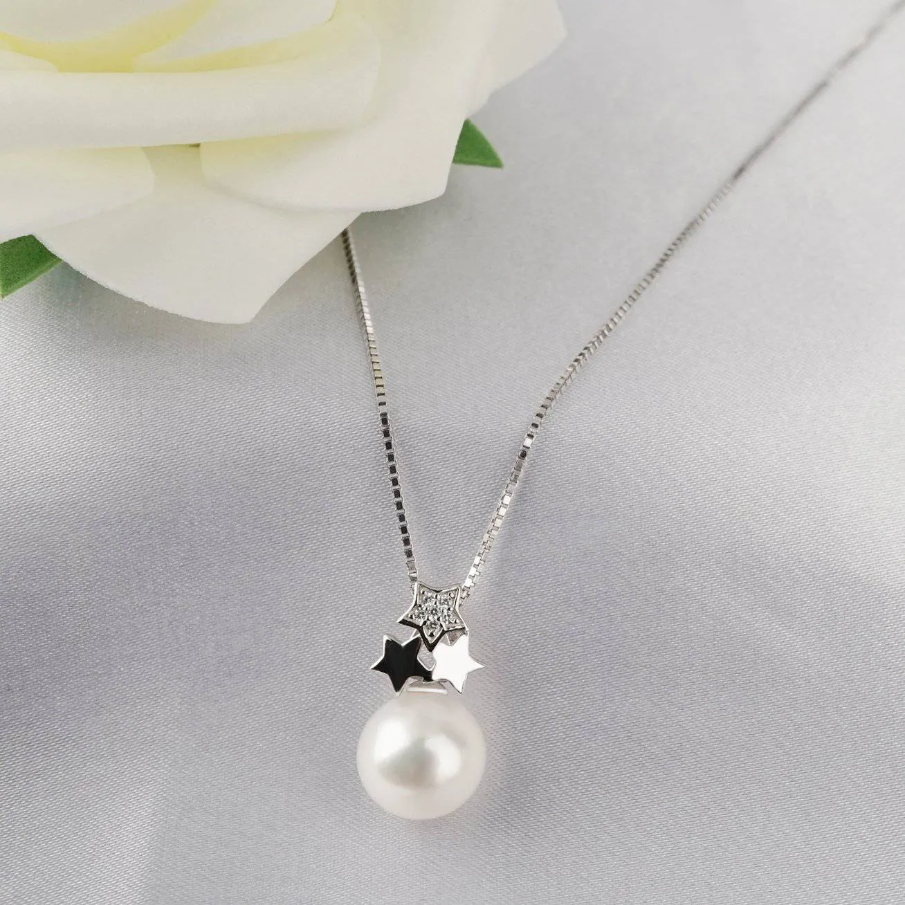 New Yorker Freshwater Pearl Necklace WN00054