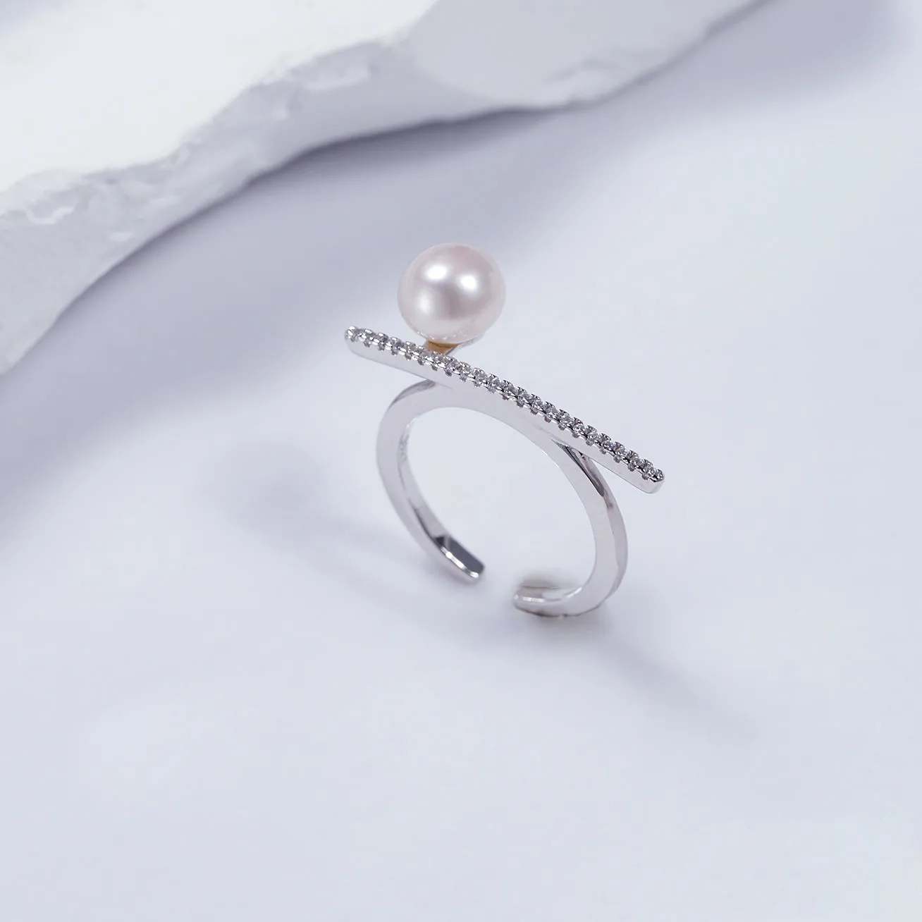 New Yorker Freshwater Pearl Ring WR00048