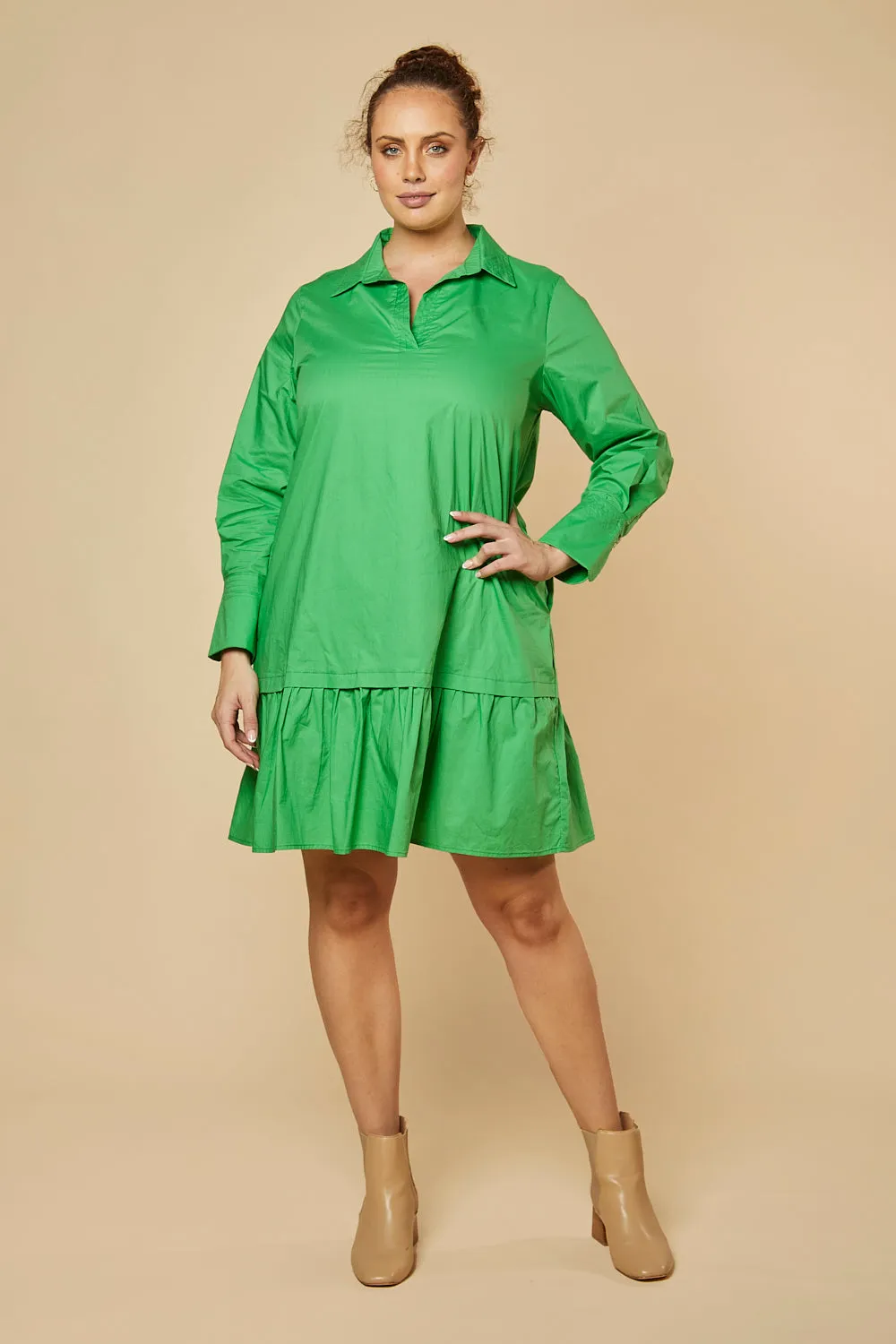 Remi Short Dress in Green Poplin