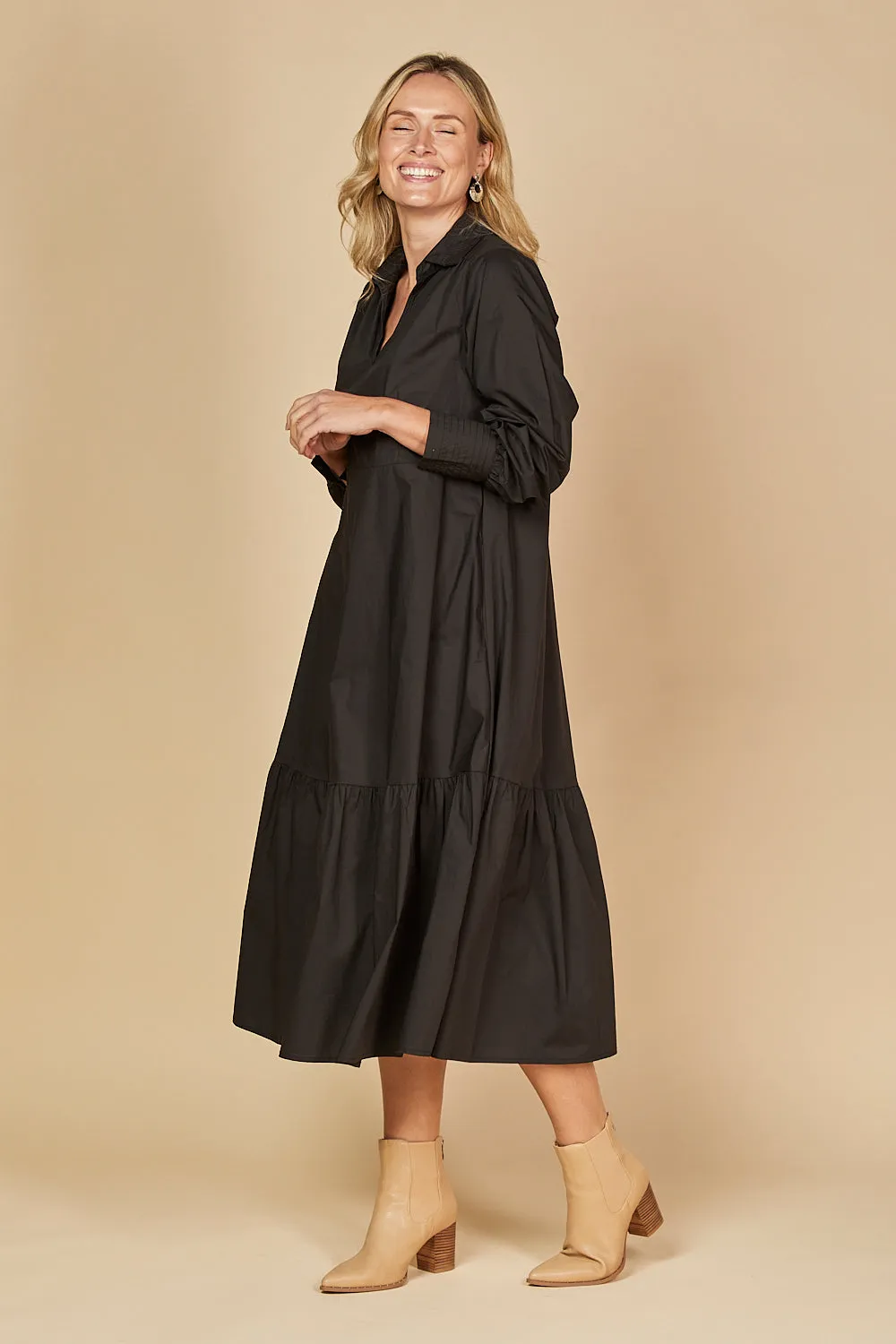 Sabre V-Neck Poplin Dress in Black