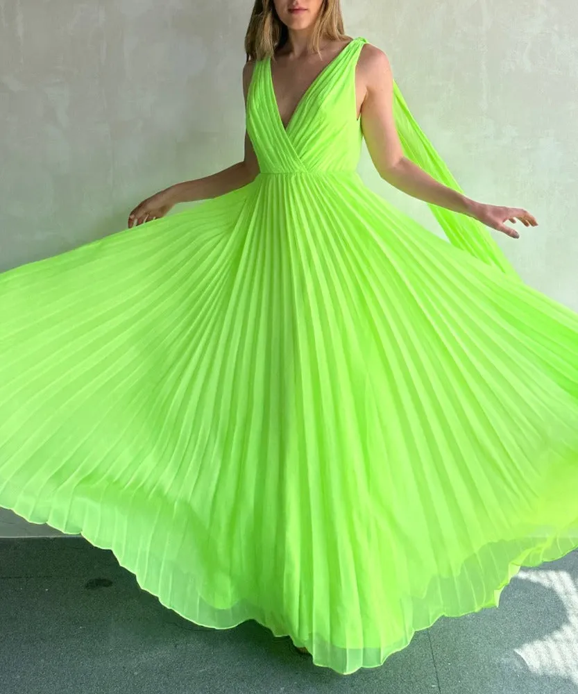 Sleeveless Chiffon Long Dress